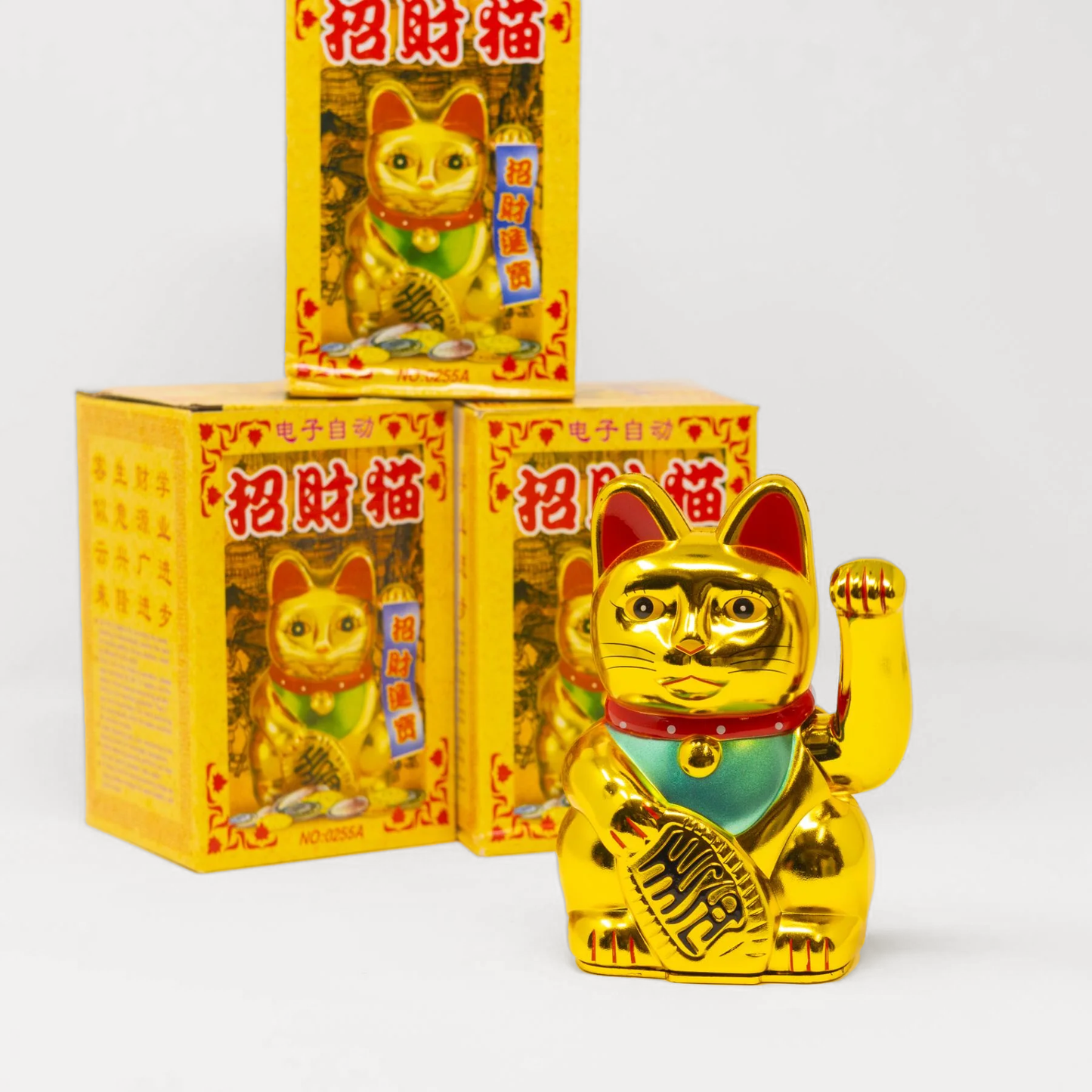 Lucky Waving Cat - Battery Powered Lucky Charms | Bingo Pro Shop